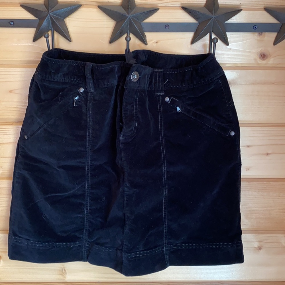 ATHLETA Velvet Skirt